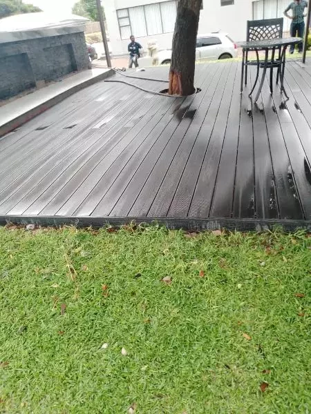 COMPOSITE DECKING